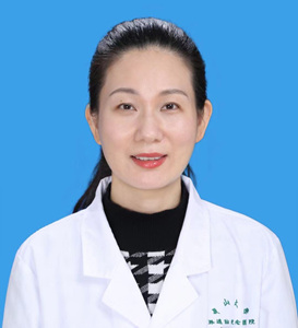 张彩霞新照片.jpg